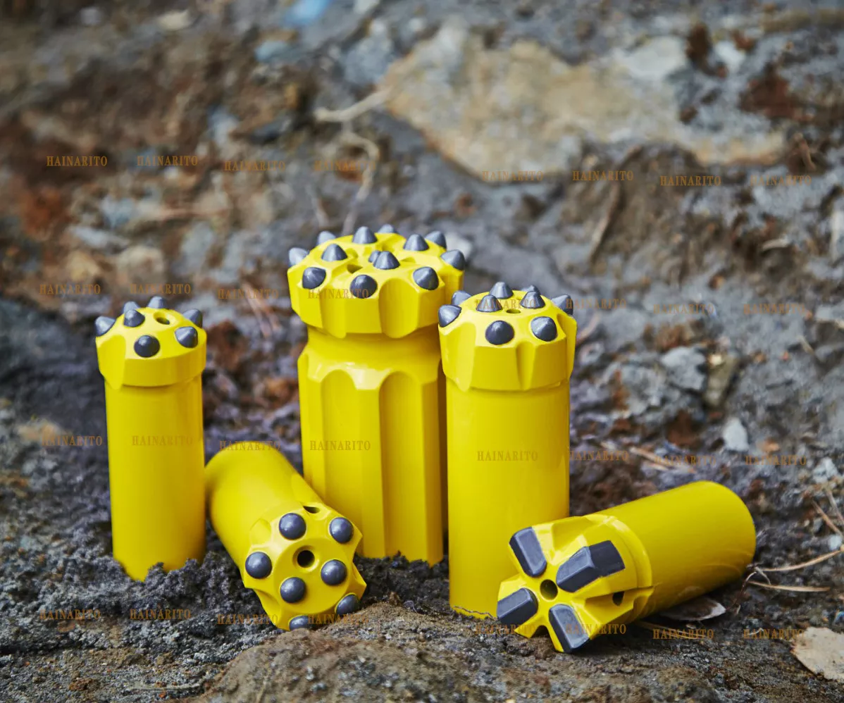 Secoroc Magnum SR28 SR32 and TC35 button bits 